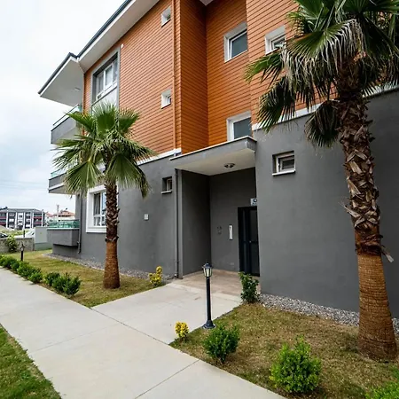 Apartman Comfortable Flat With Shared Pool Backyard And A Refreshing Balcony In Dalaman